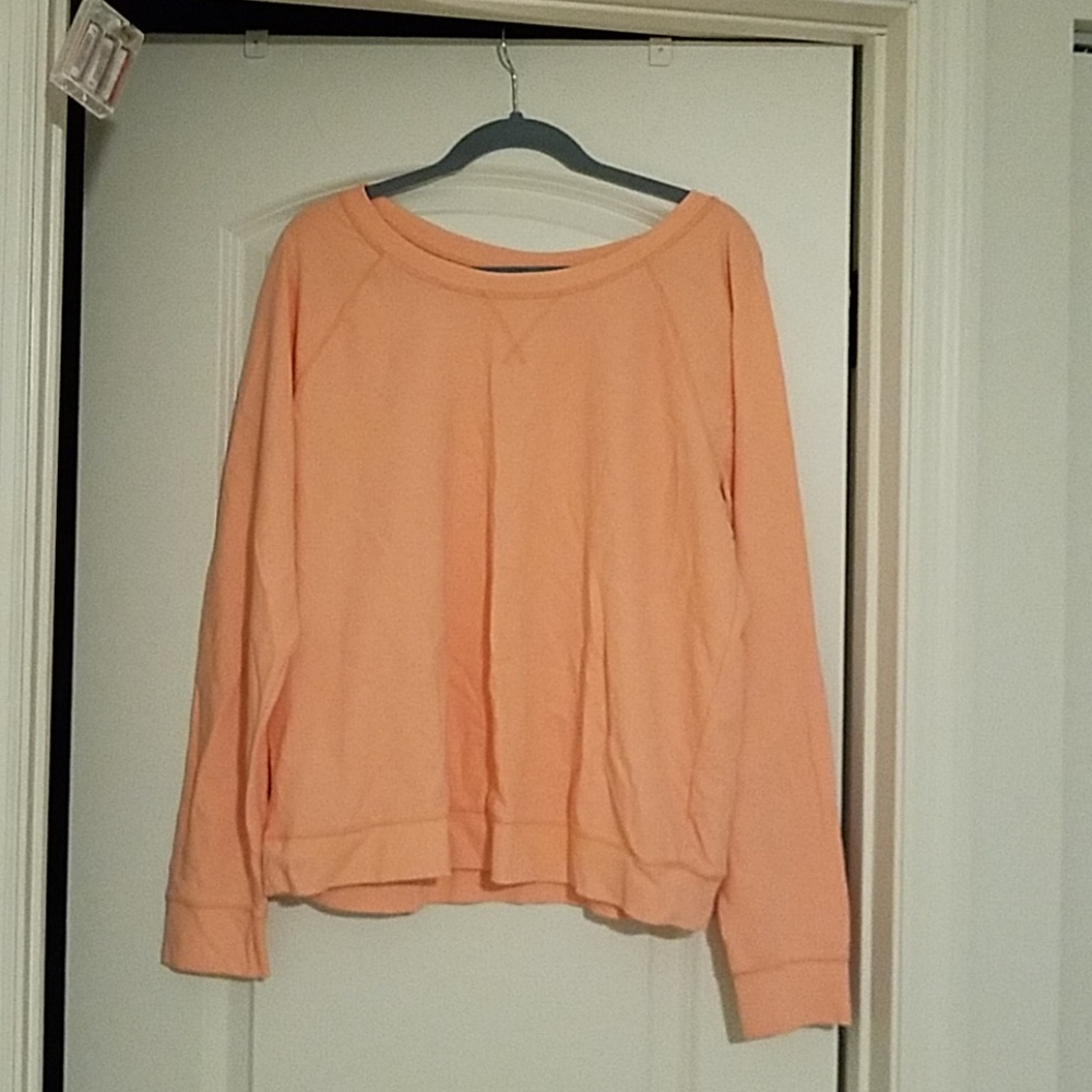 Sweatshirt nwot